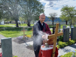 Trauerredner Schwyz - Zen Meister Reding
