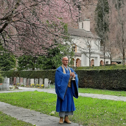 Trauerredner für die Beerdigung - Chur - Zen Meister Reding