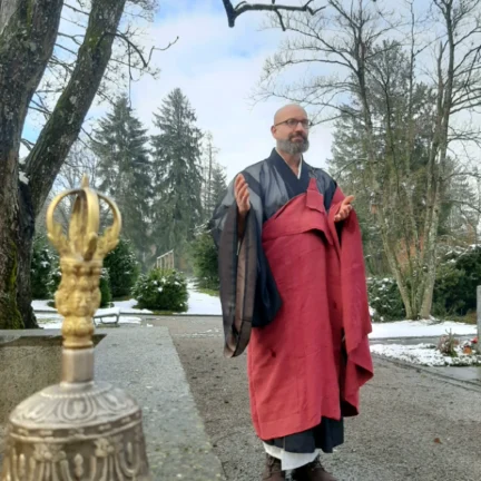 Zeremonielle Abschiedsfeier mit Trauerredner - Zen Meister Vater Reding