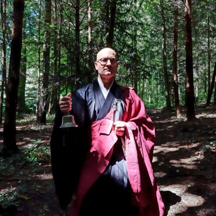 Friedwald - Abschiedsfeier und Beisetzung in Bischoffszell mit Trauerredner - Zen Meister Vater Reding