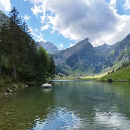 Alpstein - Appenzell - Säntis - Seealpsee - Trauerredner für die Beerdigung