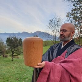 Trauerfeier im Freien - Grabredner Vater Reding