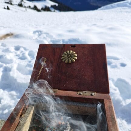 Asche verstreuen auf dem Berg - Abschiedsredner und Trauerredner - Zen Meister Vater Reding