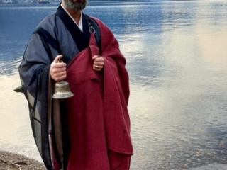 Asche verstreuen Walensee - Ostschweiz - Trauerredner Zen Vater Meister Reding