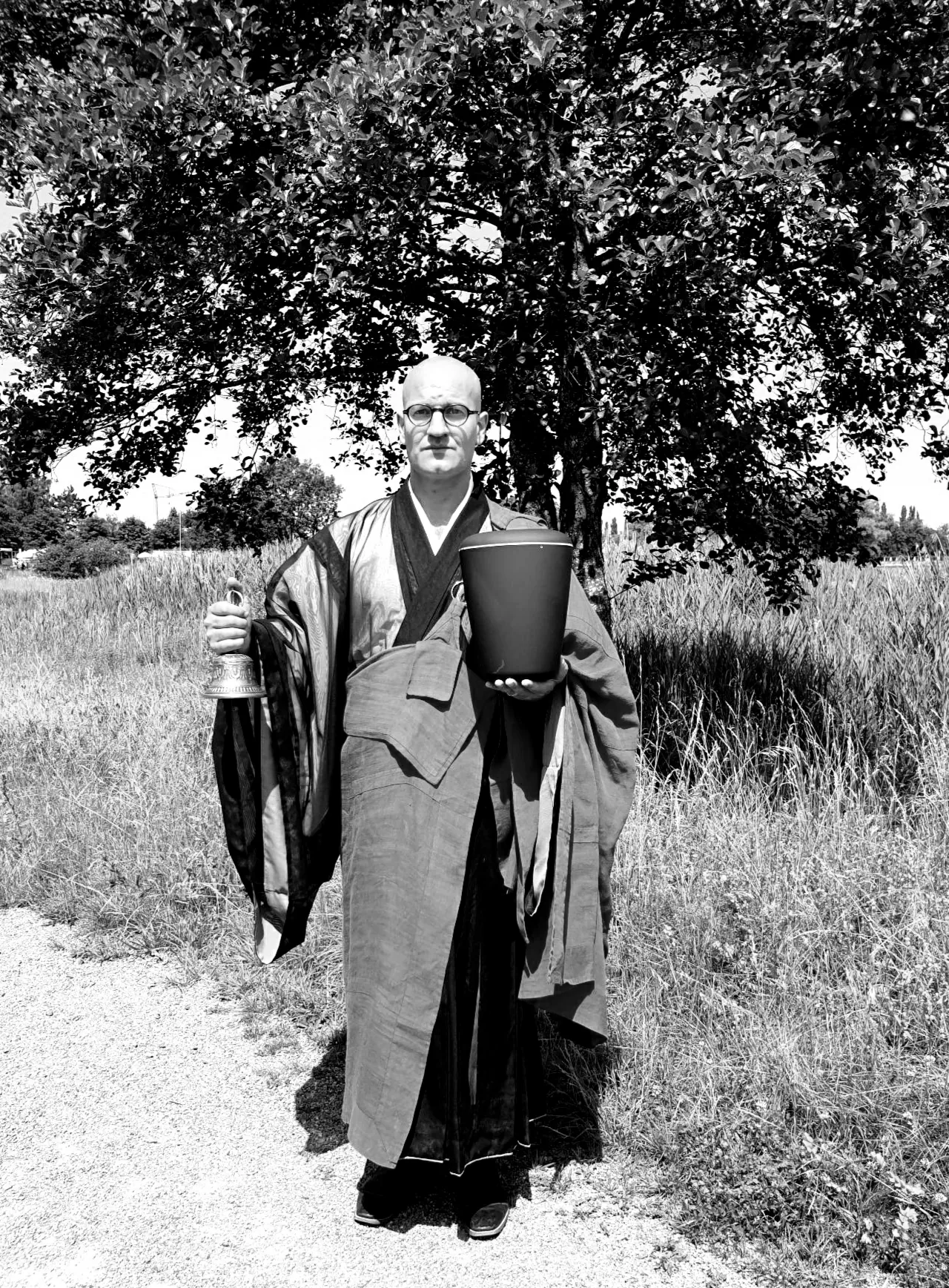 Bodensee Region - Asche verstreuen - Beerdigung mit Trauerredner - Zen Vater Meister Reding