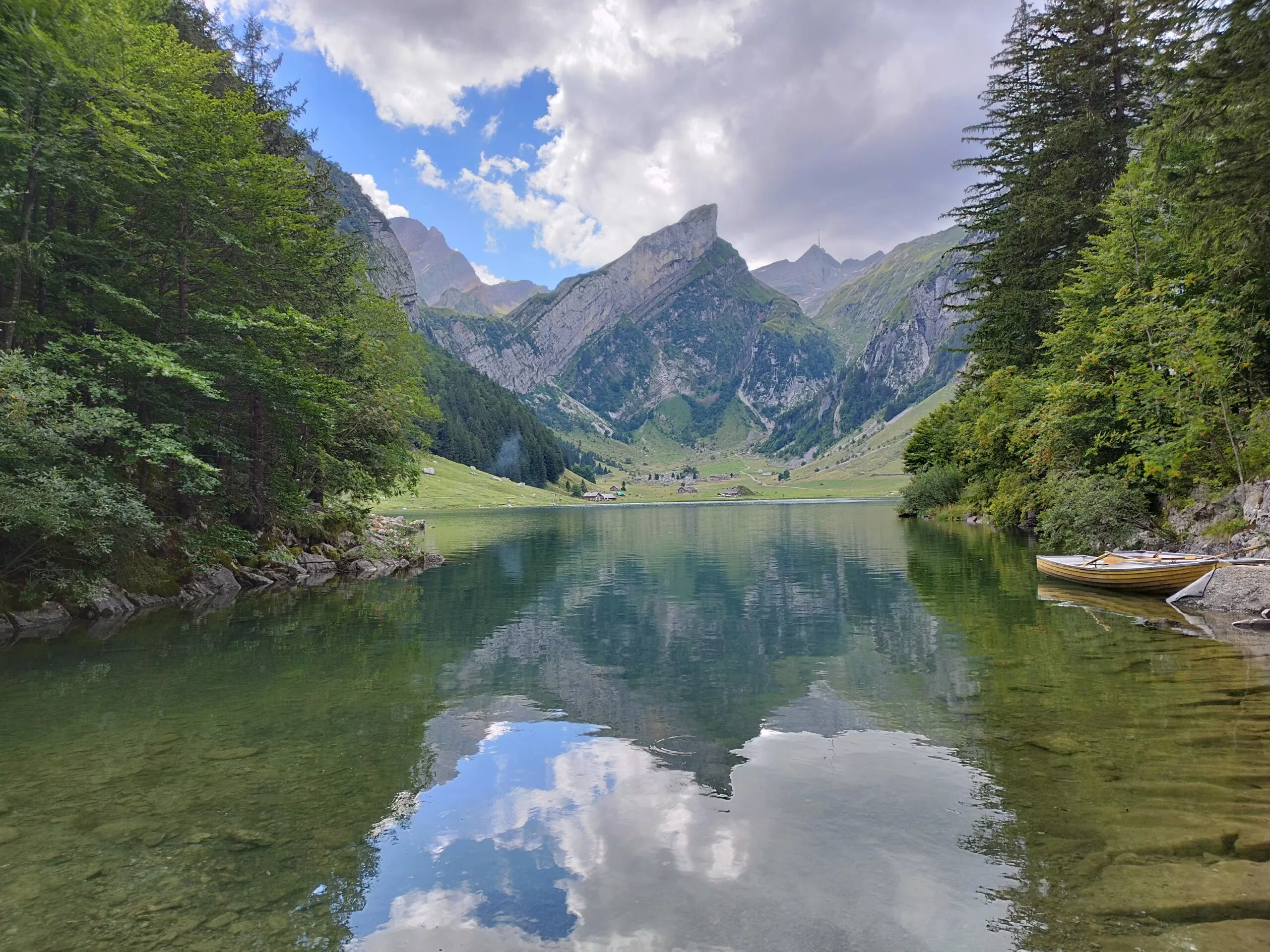 Alpstein - Appenzell - Säntis - Seealpsee - Trauerredner für die Beerdigung