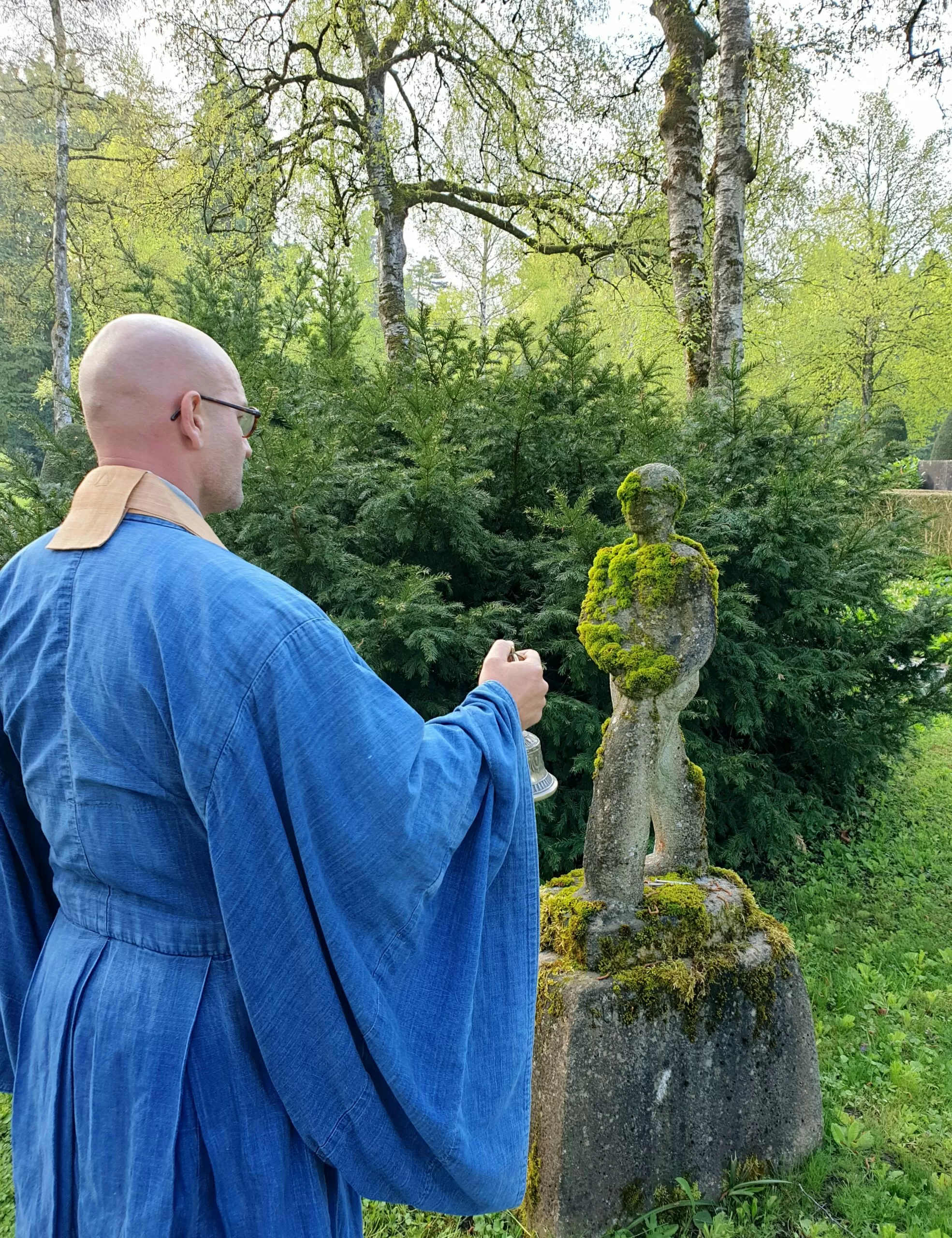 Gedenkzeremonie - 7 Jahre - Trauerredner - Zen Meister Reding