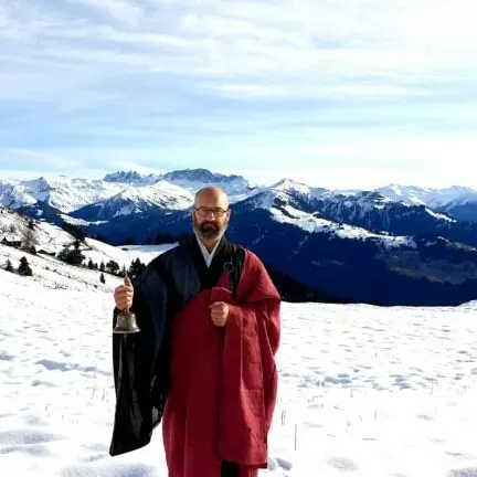 Asche verstreuen auf dem Berg - Abschiedsredner und Trauerredner - Zen Vater Meister Reding