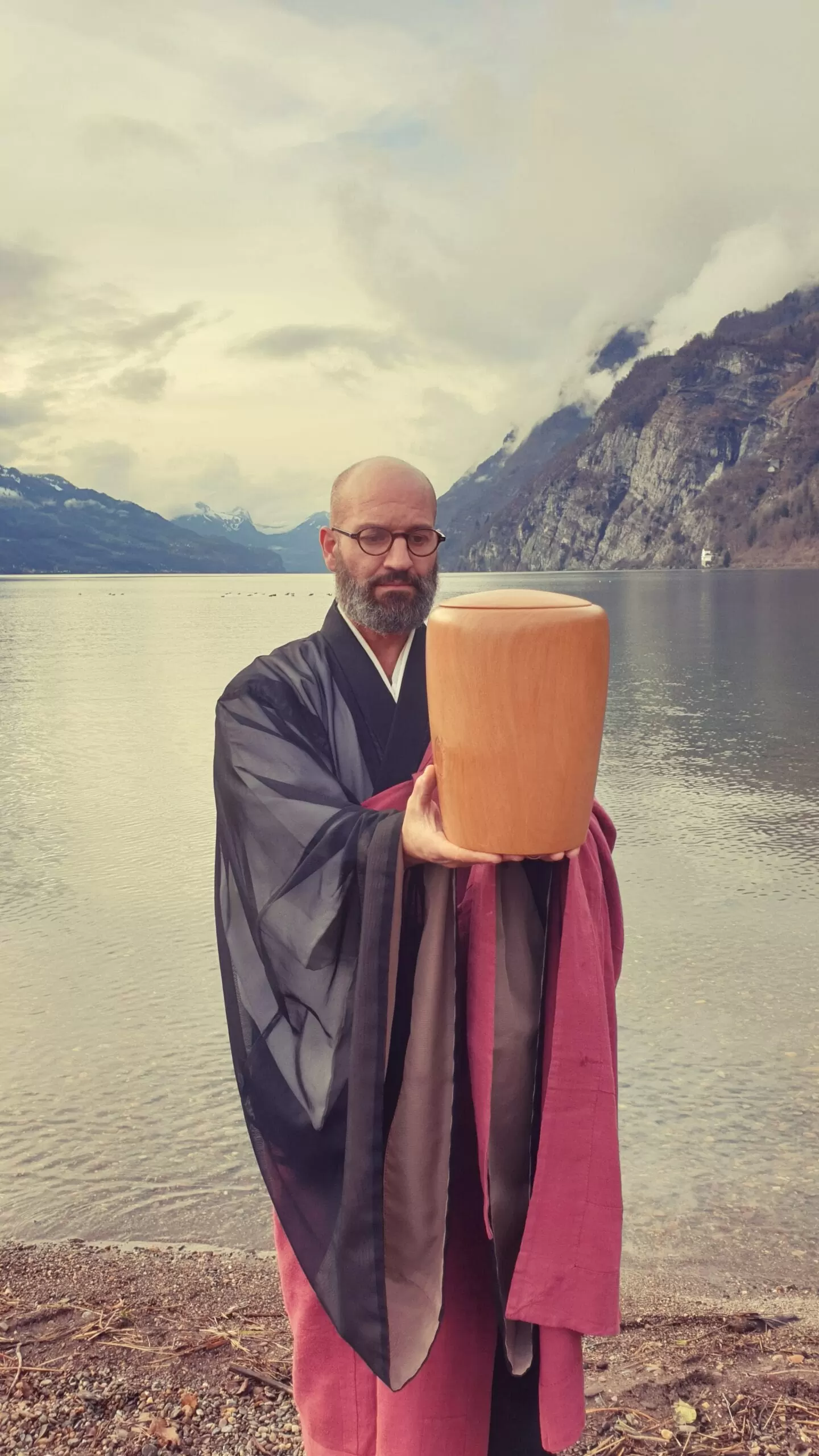 Trauerredner in der Region Walensee - Zen Vater Meister Reding