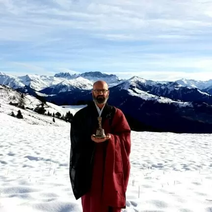 Asche verstreuen auf dem Berg - Abschiedsredner und Trauerredner - Zen Vater Meister Reding