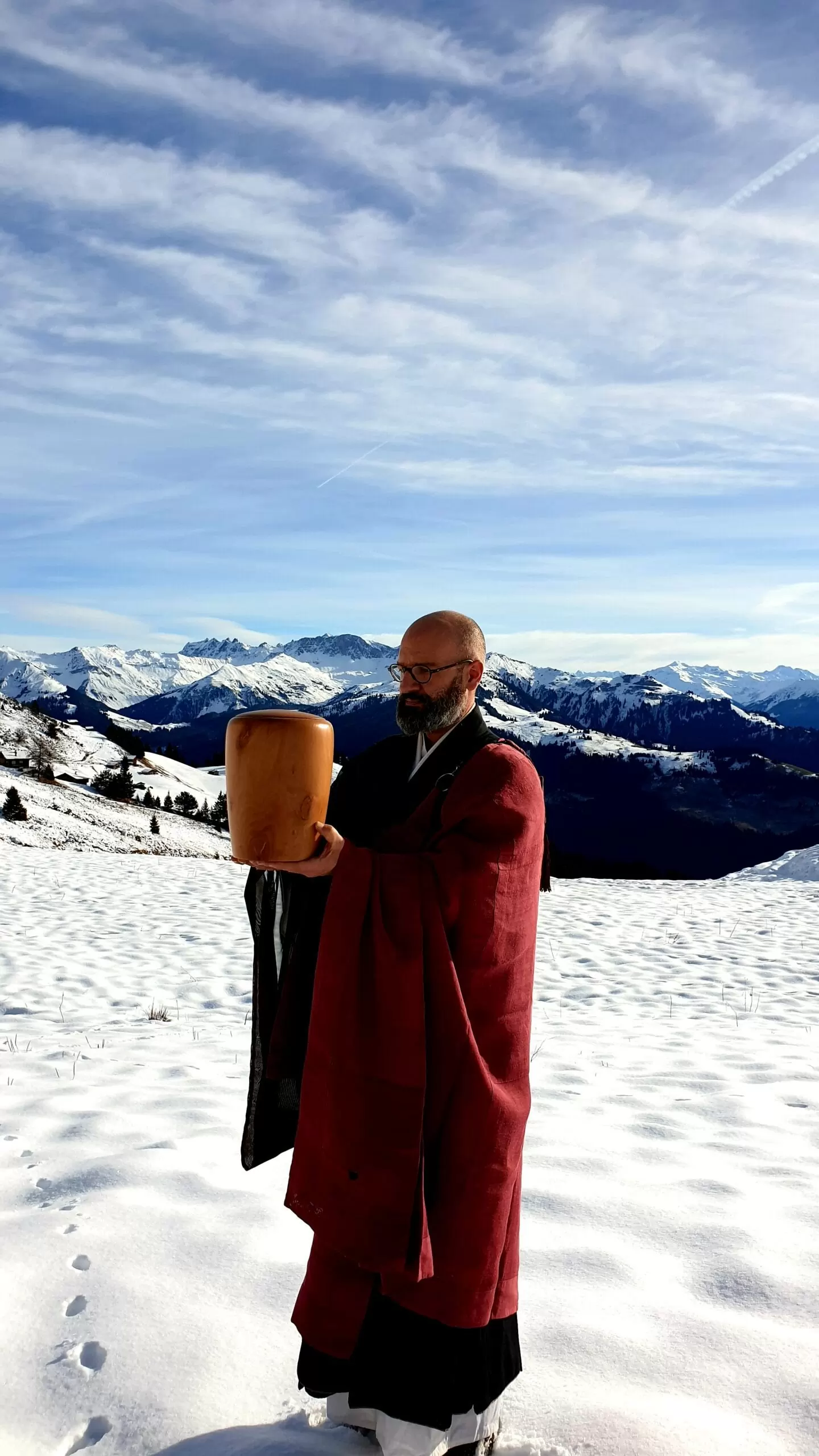 Asche verstreuen auf dem Berg - Abschiedsredner und Trauerredner - Zen Vater Meister Reding