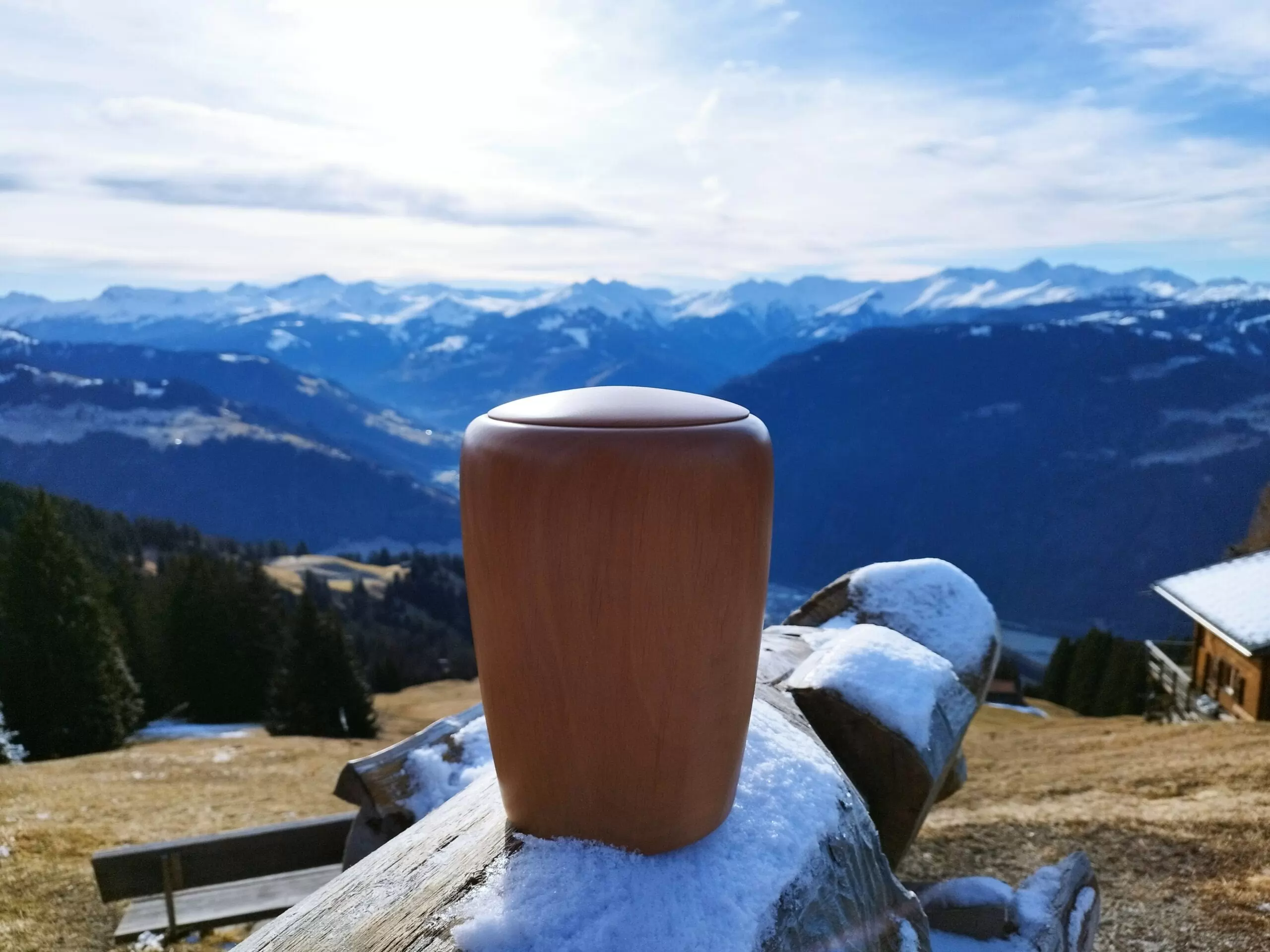 Asche verstreuen auf dem Berg - Abschiedsredner und Trauerredner - Zen Vater Meister Reding