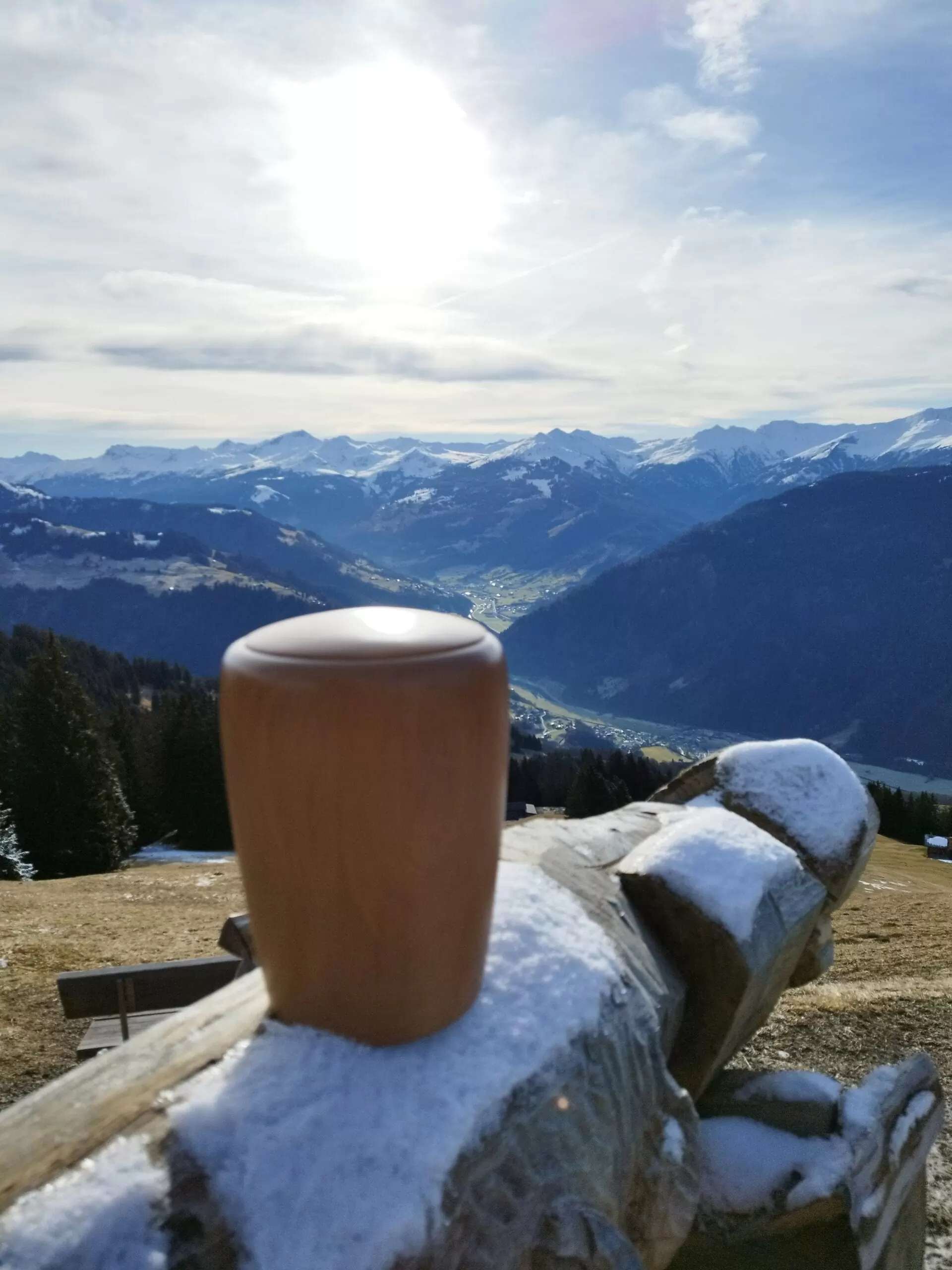 Asche verstreuen auf dem Berg - Abschiedsredner und Trauerredner - Zen Vater Meister Reding