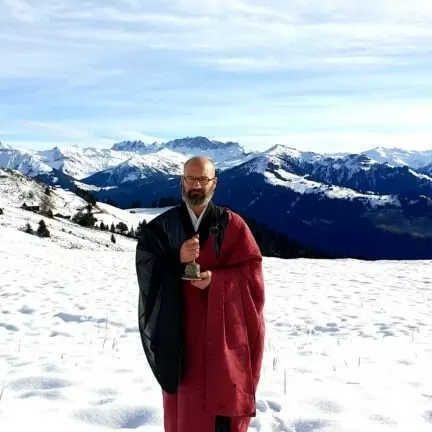 Asche verstreuen auf dem Berg - Abschiedsredner und Trauerredner - Zen Vater Meister Reding