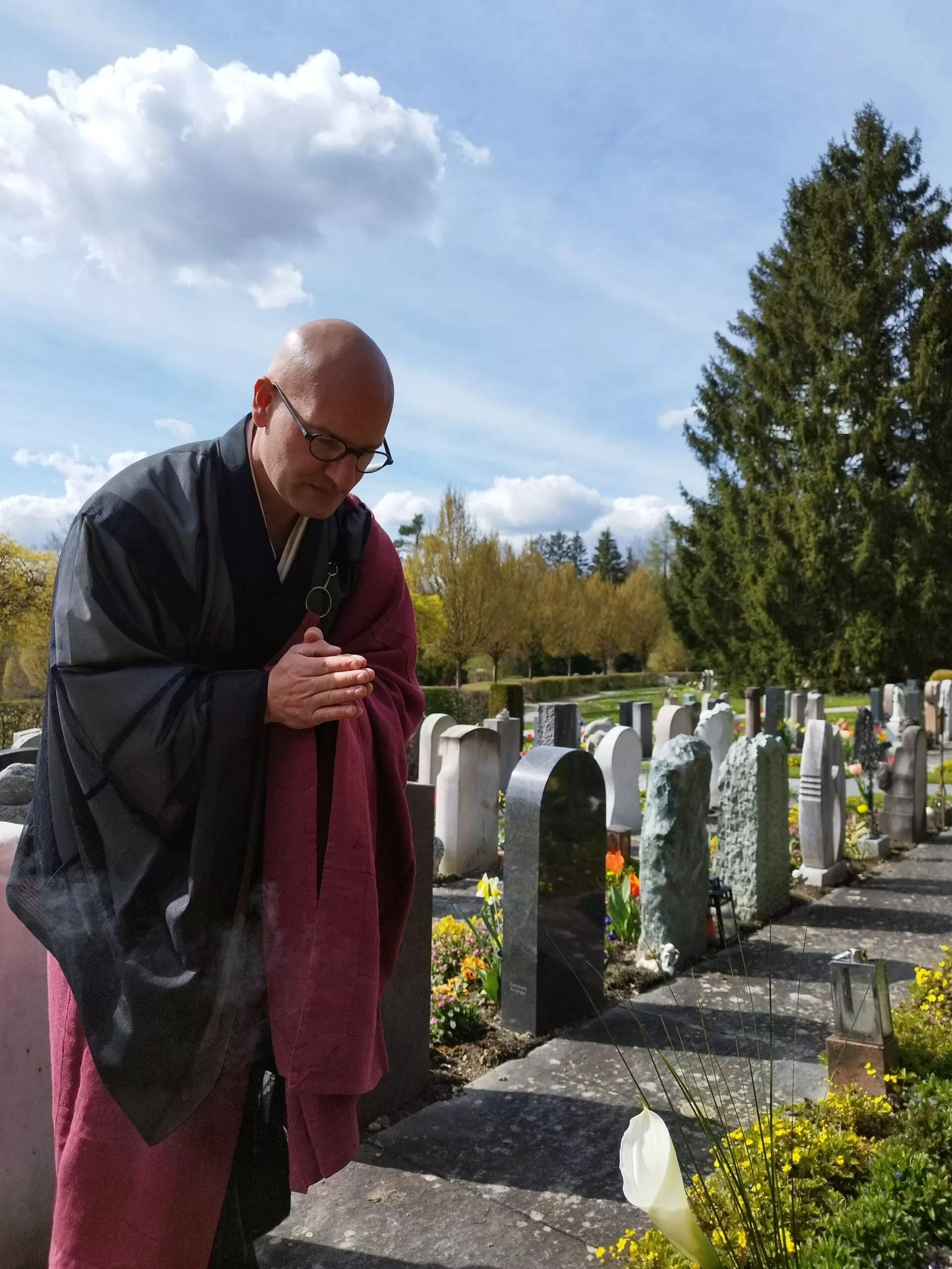 Abdankungsredner - Trauerredner - Zen Meister Vater Reding